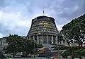 議事堂「ビーハイブ」
