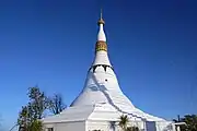 ミャンマーのパゴダを模した徳島市のパゴダ平和記念塔