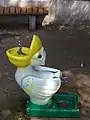 立水のみ真上に水が出る、飲水に適した水栓。