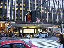 ニューヨークのペンシルベニア駅のメインエントランス