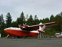 消防機に改造されたJRM-3(BuNo.76820号機)(2008年の撮影)