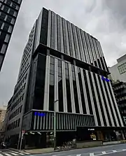 本社が入るパイロット阪急阪神グリーンビル