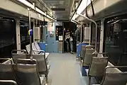 車内(CAF製電車)