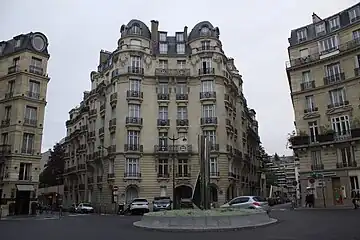 メクシコ広場 (Place de Mexico)