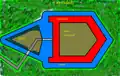 plan view of a fort with detached storage area and a surrounding moat in swamp, labels in German