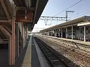 ホーム（2018年1月、奥は南瀬高方面）