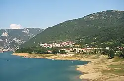 プルジネの町