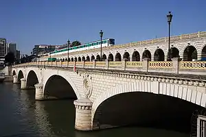 ベルシー橋