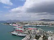 ピレウス港