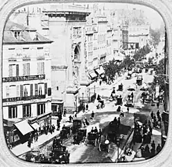 ボンヌ＝ヌーヴェル大通りから見るパリ最古の凱旋門サン＝ドニ門, 1870-1880年代