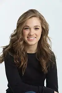 ヘイリー・ルー・リチャードソンHaley Lu Richardson