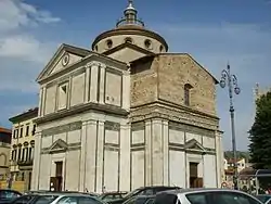 ギリシャ十字型の平面を持つ、イタリアの聖マリア聖堂