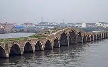 宝帯橋