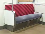 3人掛け優先席
