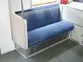 車端部優先席（従来モケット）