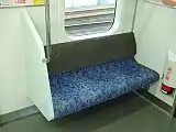 優先席（3人がけ）