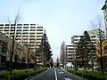 隣接するプロムナード荻窪の様子。