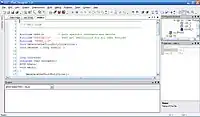 PSoC Designerの開発画面。
ユーザーモジュールエディタ(上)と、プログラミングエディタ(下)