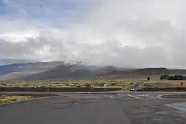マウナ・ケア山へのアクセス道路の入口。