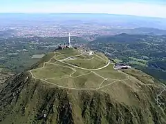 山頂部の空撮