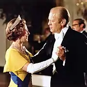 フォード米大統領と踊る女王（1976年）
