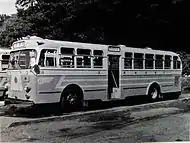 ふそうR470(1961年式) 2161968年6月廃車1960年代の長尺ツーマン車。長尺ツーマン車は1958年3月12日にふそうR270が2台(社番204・206)導入されたのが嚆矢である。