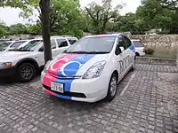 RCC中国放送のラジオカー。2台目の2代目(左)と4代目(右)