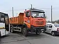 2013年式ロマン大型トラック