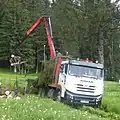 ROMAN クレーン付きトラック
