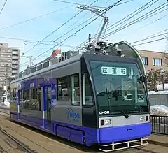 鉄道総研LH02形電車鉄道総合技術研究所（鉄道総研）が開発した路面電車車両。ameriTRAMと同様にジーエス・ユアサコーポレーション製のリチウムイオン充電池を搭載するが、回路の構成は異なる。