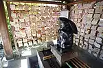 子授けうさぎ像