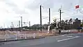 駅近くにある指定通路と踏切(2021年3月)