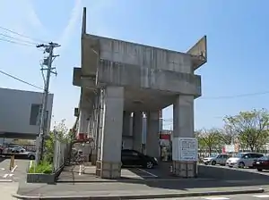 建設途中で放棄された高架橋