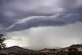 山地での降水雲