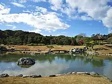 楽山園・昆明池
