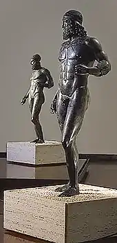 『リアーチェのブロンズ像』紀元前460-340年頃。海から回収された非常に珍しいブロンズ像
