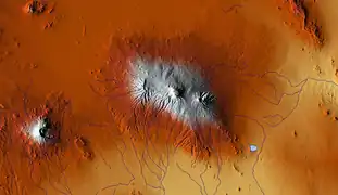 キリマンジャロ周辺の地形を表わしたCG画像/キリマンジャロ(中央の山)の周りは裾野に至るまで他山との接触は無く、独立峰であることが分かる。