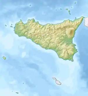エトナ火山の位置(シチリア州内)