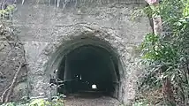 特30号国道の連珠トンネル（小笠原村）