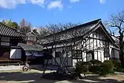 庫裡
