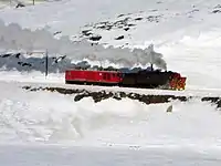 Gem4/4形ディーゼル/電気兼用機関車とXrotd 9213-9214形蒸気ロータリー機関車