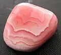 研磨されたインカローズ