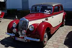 1951 ライレー RMA 結婚式用に飾りがついている