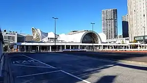 本線の終点、有明・東京ビッグサイト駅(仮称)の予定地付近にある国際展示場駅。