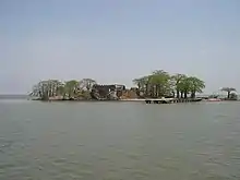 クンタ・キンテ島と関連遺跡群 -（2003年、文化遺産）