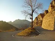 モルテローネに至る道路