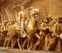 オーガスタス・セント＝ゴーデンス作『ロバート・グールド・ショー記念像』1884-1897年。石膏製
