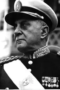 ロベルト・エドゥアルド・ビオラ中将(Roberto Eduardo Viola)(1981年3月29日 – 12月11日)