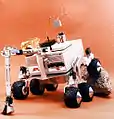 無線操縦の探査ロボット（NASAのもの。RockyIIIの試作品）