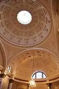 ローマン・バス